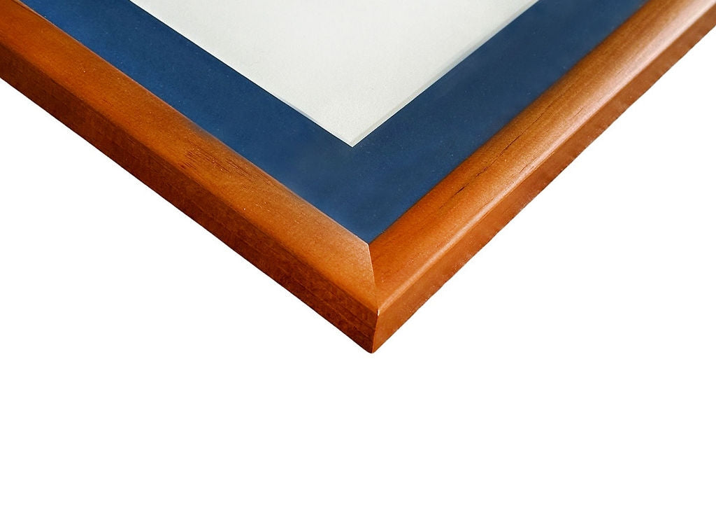 Degree Frame Stained Rimu – University of Otago Online Shop